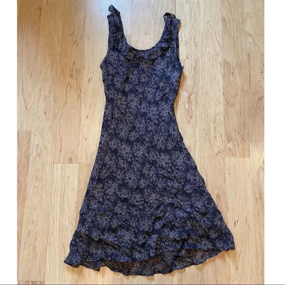 Eva Blue Petite black floral midi dress